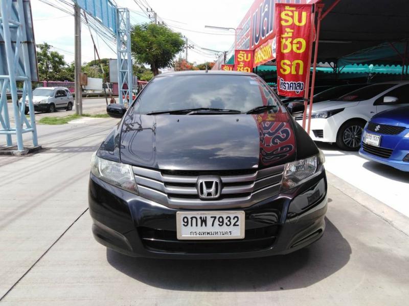 HONDA city 2010