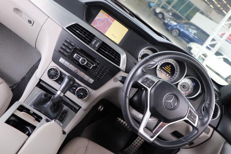 BENZ C180 CGI 2012