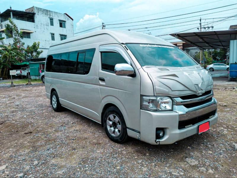 TOYOTA COMMUTER D4D 2.5 2009