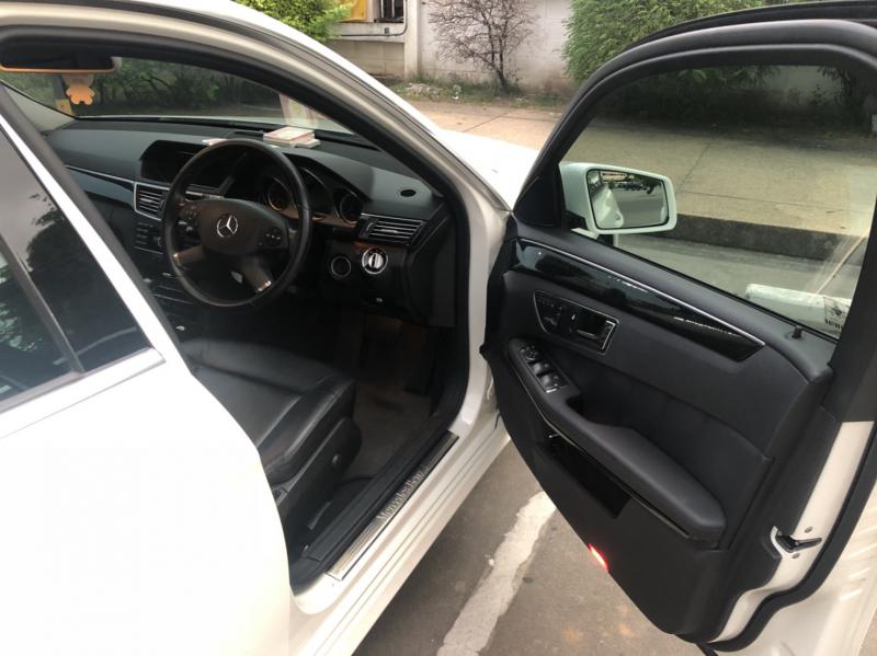 BENZ E250 CGI 2010