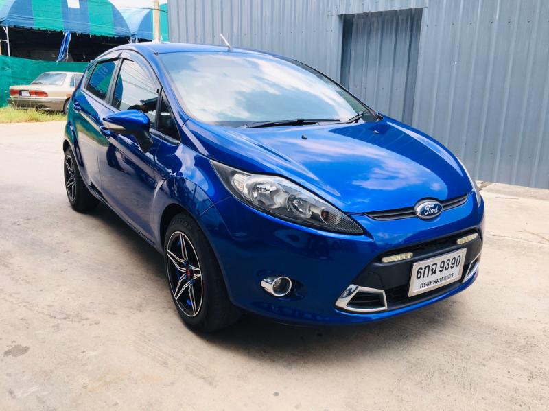 FORD fiesta 2011