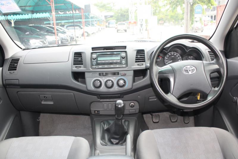 TOYOTA VIGO 2013