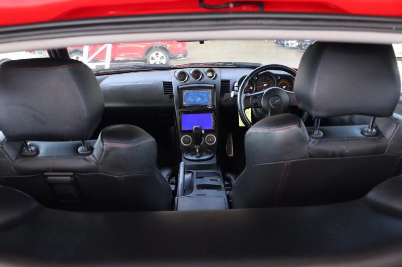 NISSAN 350Z 2010