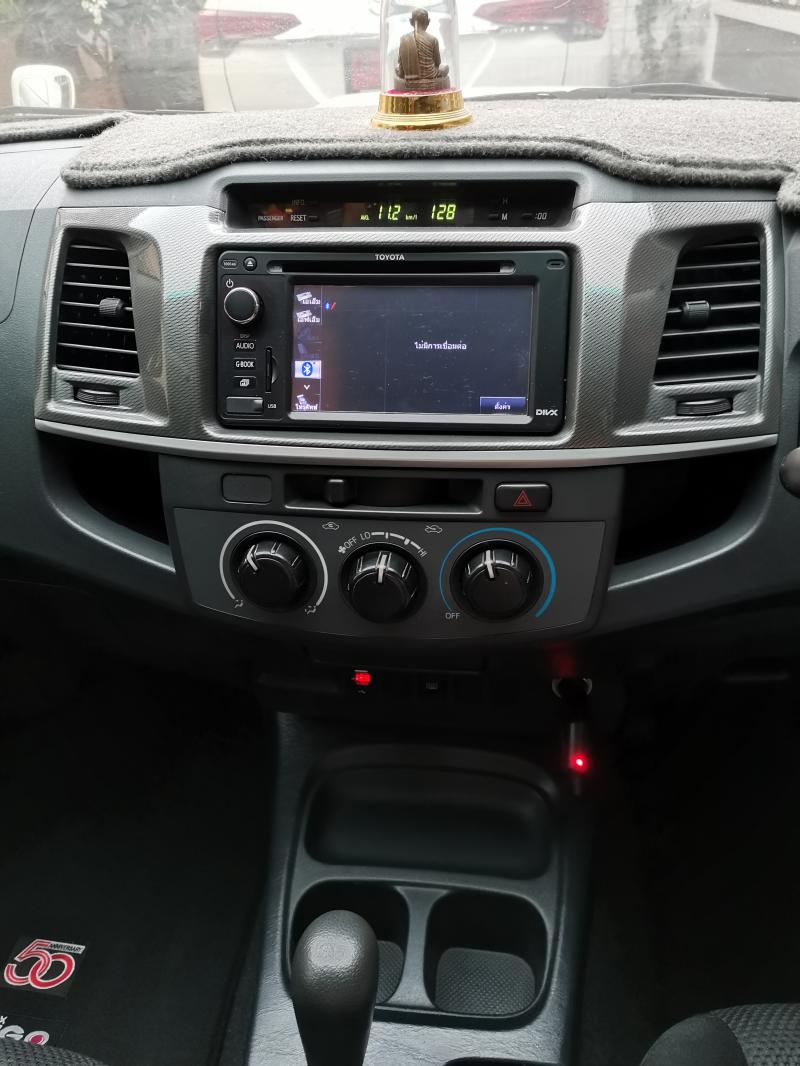 TOYOTA Hilux Vigo 2012