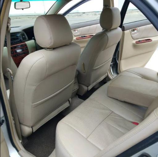 TOYOTA Corolla Altis 1.8 E 2005