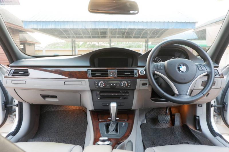 BMW 320d 2008