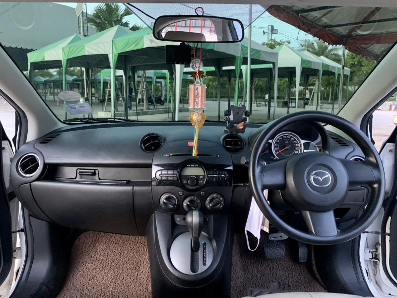 MAZDA Mazda 2 2012