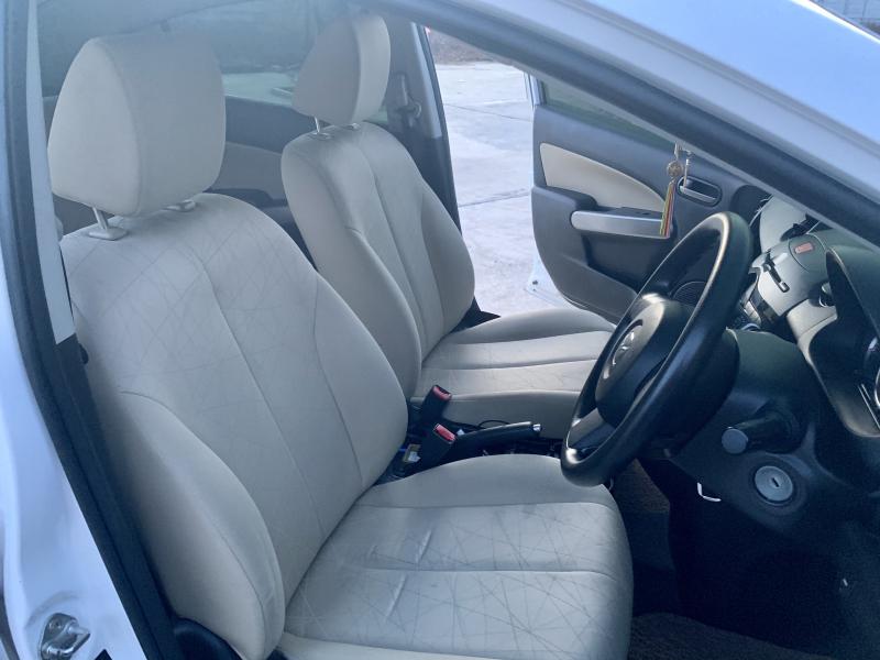 MAZDA Mazda 2 2012