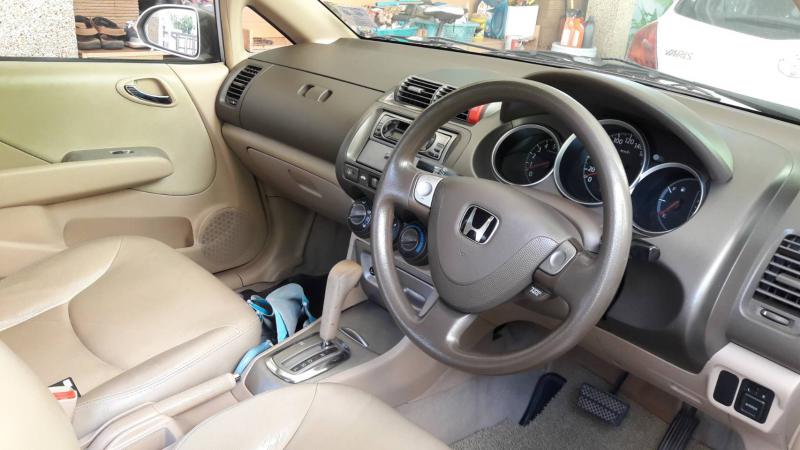 HONDA city 2004