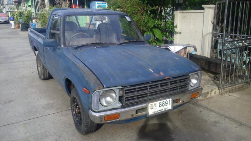 TOYOTA Hilux Single 1980