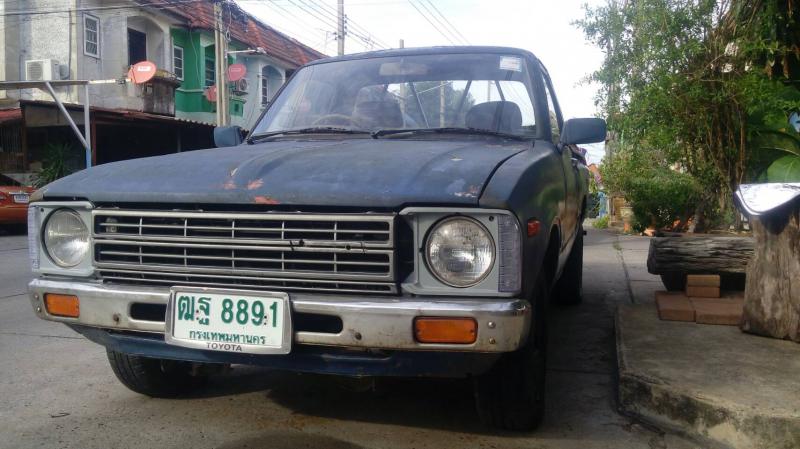 TOYOTA Hilux Single 1980