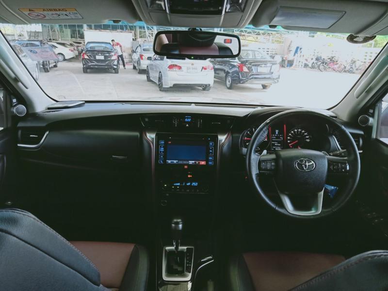 TOYOTA fortuner 2.8 trd 4wd 2018