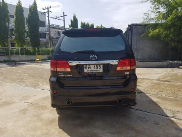TOYOTA Fortuner 3.0v 4wd au 2005
