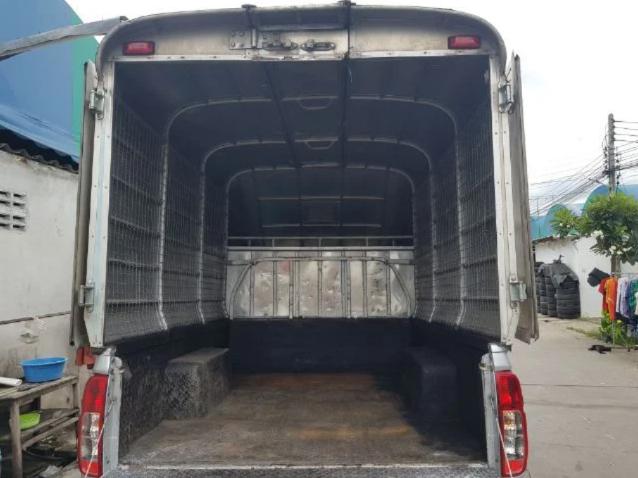 NISSAN NAVARA 2.5 XE 2010