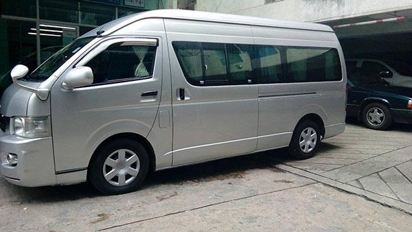 ขาย รถตู้ TOYOTA COMMUTER 2.5 AT ปี 2007 ราคา 350,000 บาท