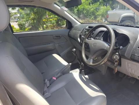 TOYOTA Hilux Vigo 2.7 J ตอน 2010