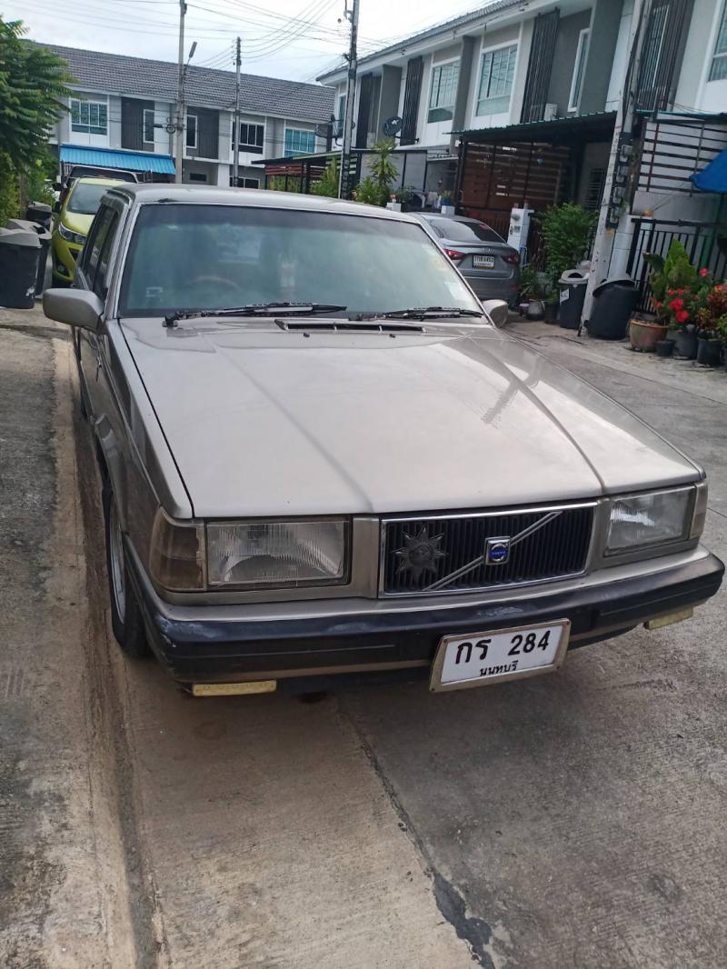 VOLVO Volvo 740 1990