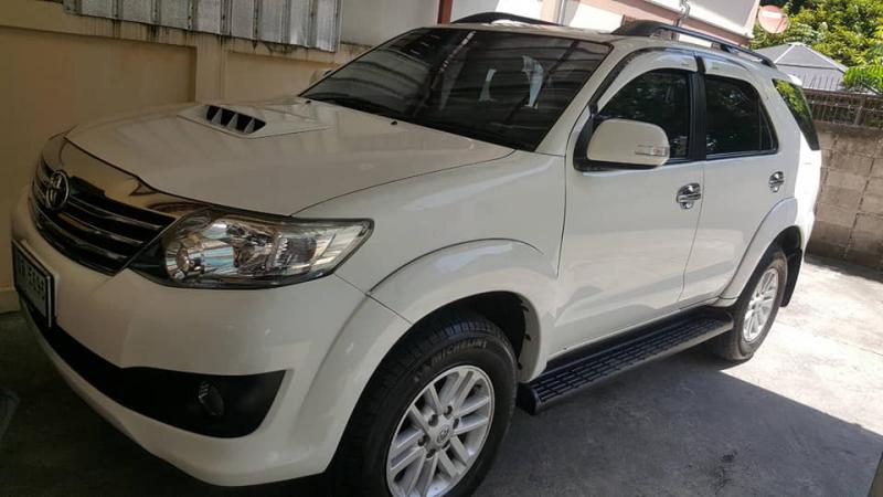 TOYOTA FORTUNER 2014