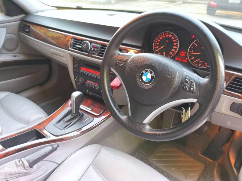 BMW BMW E90 M Sport 325 2007