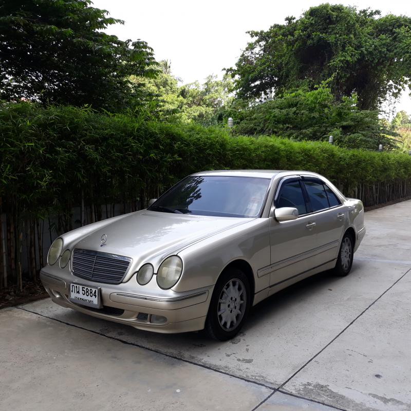 BENZ E220 CDI 2001