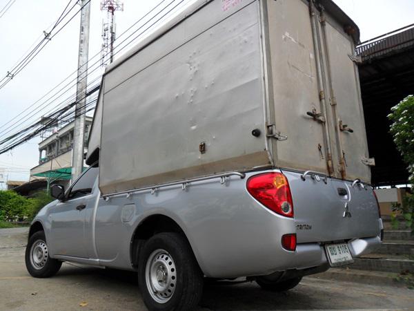 MITSUBISHI Triton 2012