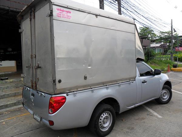 MITSUBISHI Triton 2012