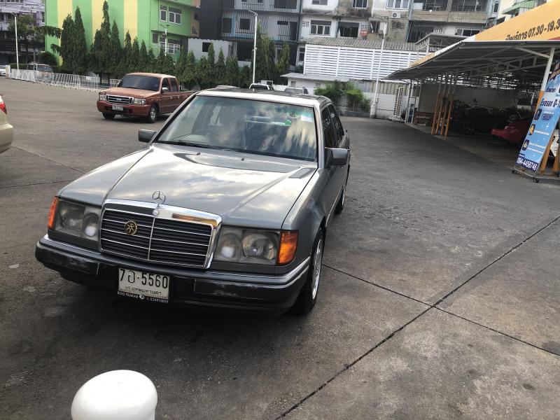 BENZ 230E W124  1993