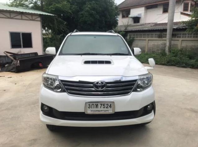 TOYOTA Fortuner 2.5G vn-tur 2014