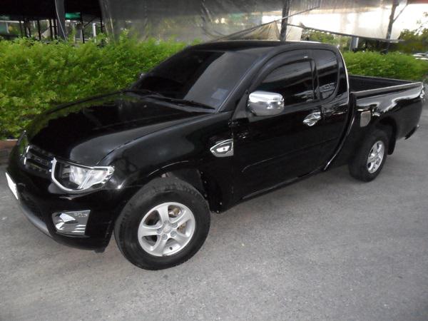 MITSUBISHI Triton 2013