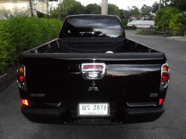 MITSUBISHI Triton 2013