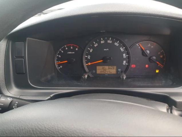 TOYOTA Commuter 3.0G mt 2014