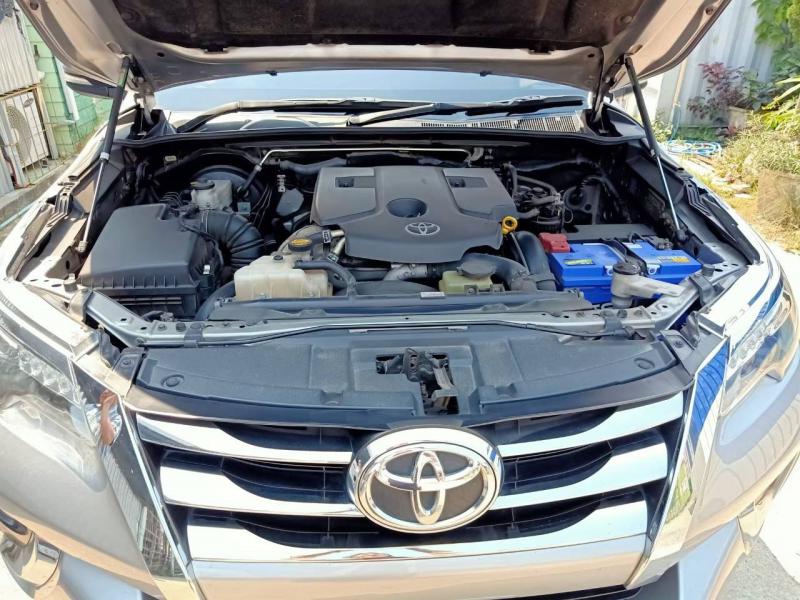 TOYOTA Fortuner 2.8 V 2016