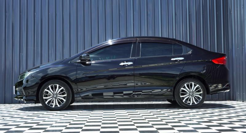 HONDA city 2017