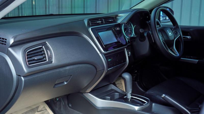 HONDA city 2017