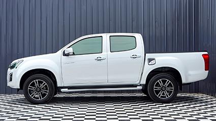 ISUZU Dmax All New Blue Po 2016