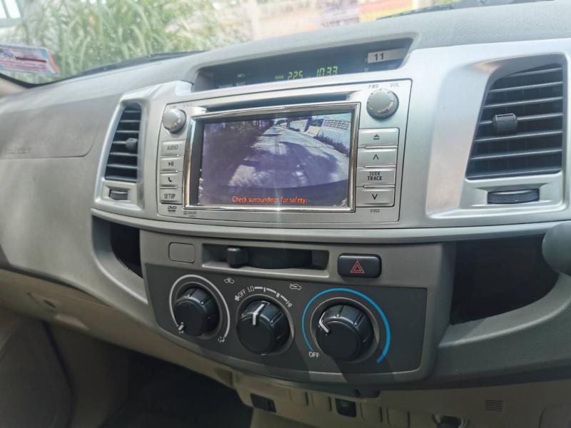 TOYOTA Hilux Vigo 3.0 G 2014