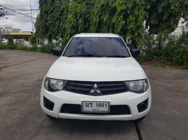MITSUBISHI Triton 2.4 2014