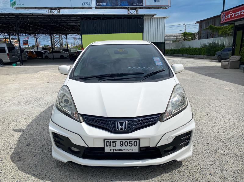 HONDA  jazz 1.5 SV ตัวท็อป 2011