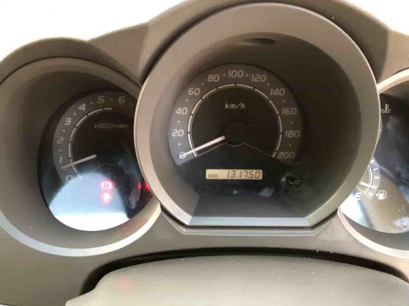 TOYOTA HILUX VIGO 2011