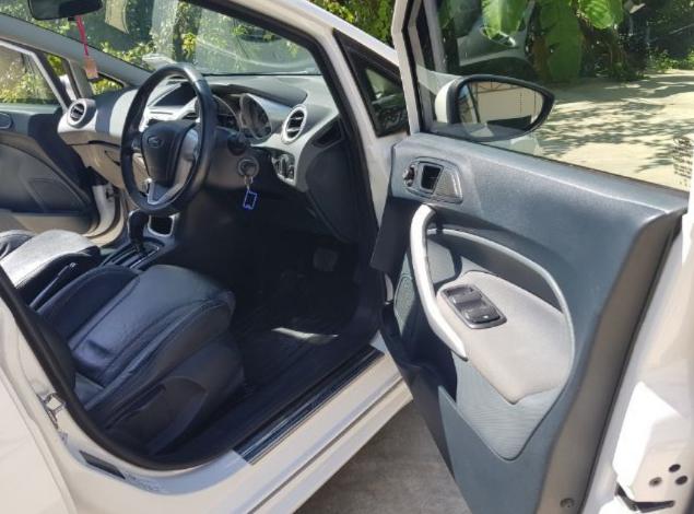 FORD fiesta 1.5s auto 2012