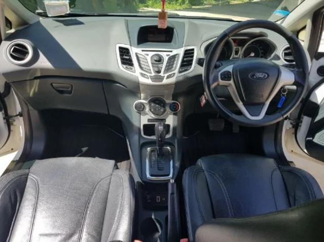 FORD fiesta 1.5s auto 2012