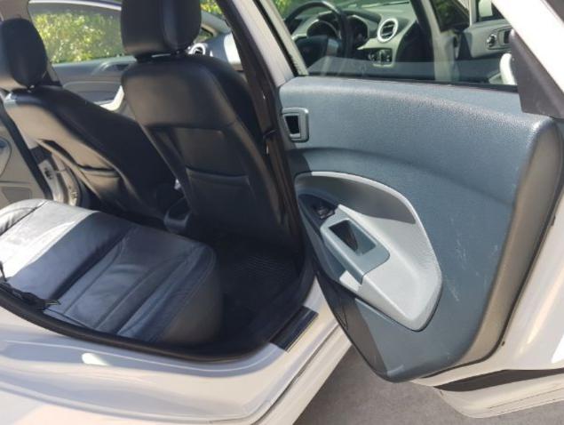 FORD fiesta 1.5s auto 2012