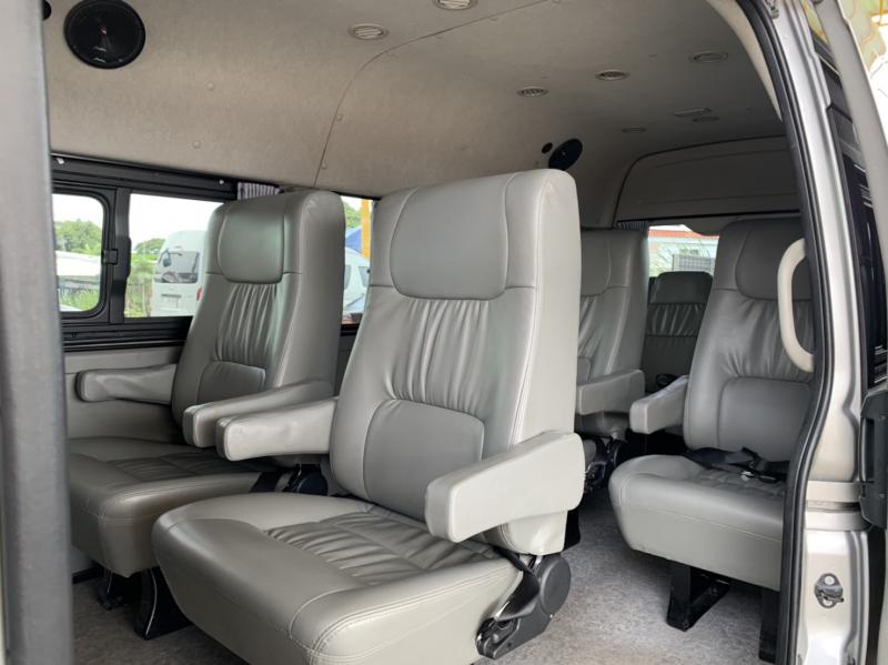 TOYOTA Commuter 3.0 Mt 2014