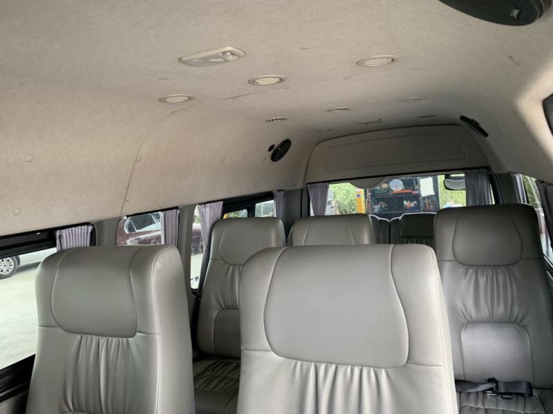 TOYOTA Commuter 3.0 Mt 2014