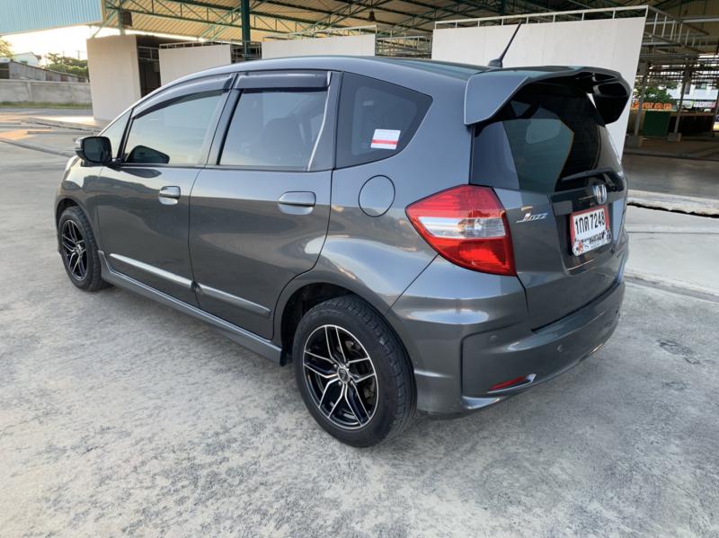 HONDA Jazz 1.5 SV ตัวท้อป 2012