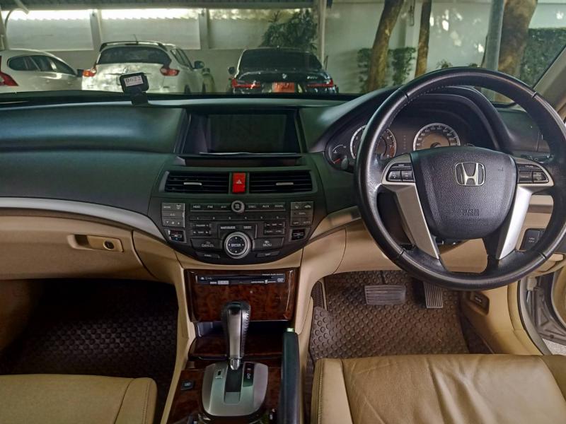 HONDA Accord 2008