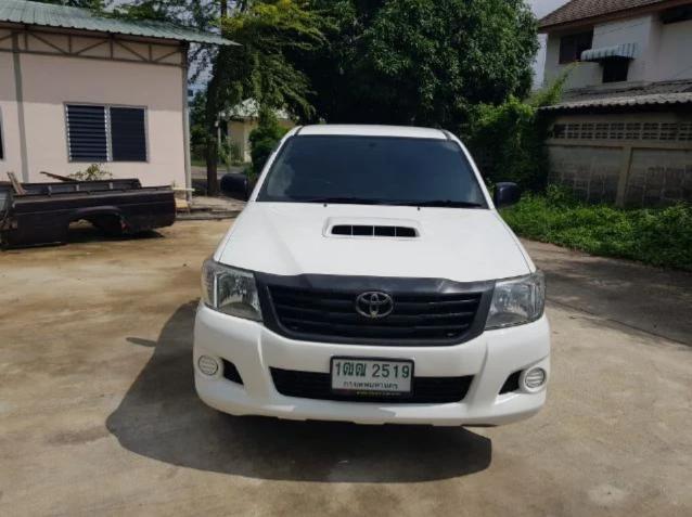 TOYOTA Hilux Vigo Champ 2.5 2014