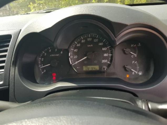 TOYOTA Hilux Vigo Champ 2.5 2014