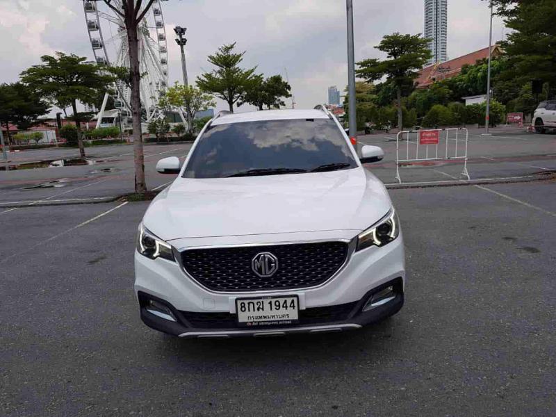 MG ขายรถ MG ZS สี ขาว ป 2018