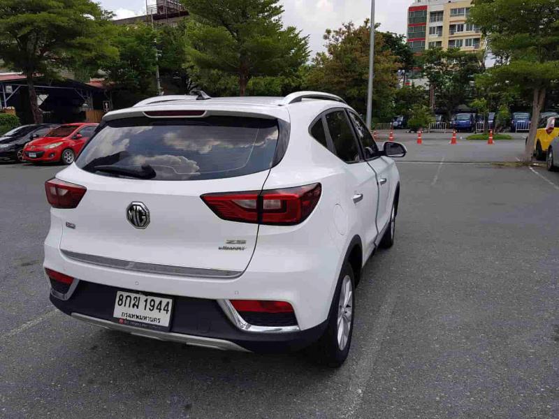 MG ขายรถ MG ZS สี ขาว ป 2018